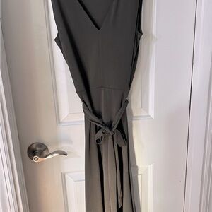 H&M Sleeveless Green Dress W/ Tie Belt